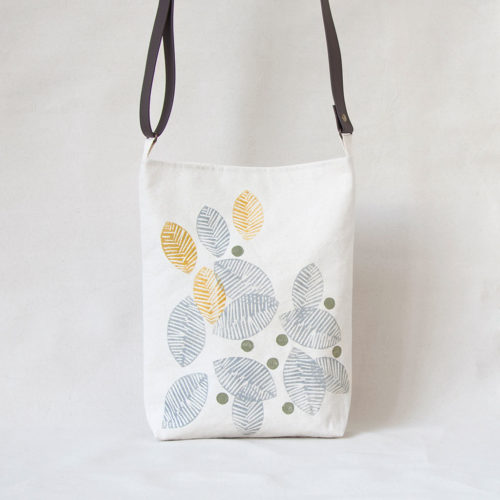 Gray and ochre leaves hand-printed cotton shoulder bag 1